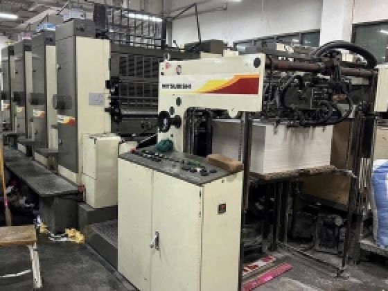 Máy in offset tờ rời 4 màu hiệu MITSUBISHI 2F-4