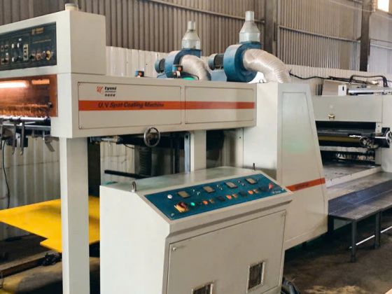 MÁY TRÁNG PHỦ UV CỤC BỘ (HOẶC TOÀN PHẦN) TỰ ĐỘNG HIỆU TYMI USTAR-36, NĂM 2016